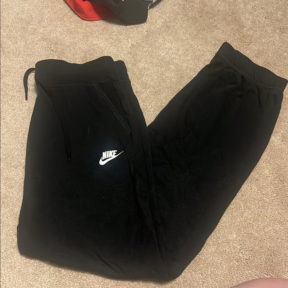 Nike Black Sweatpants Relaxed Fit Joggers